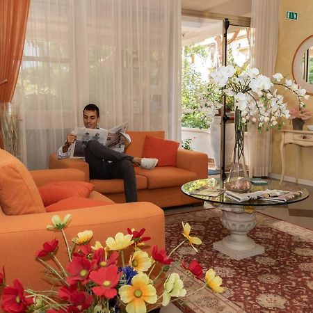 Hotel Alfa Tao Riccione Zewnętrze zdjęcie