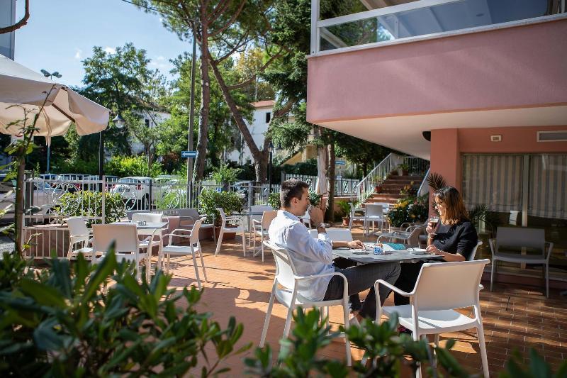 Hotel Alfa Tao Riccione Zewnętrze zdjęcie