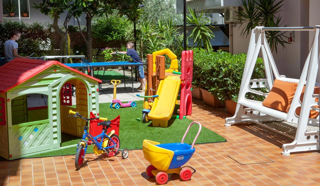 Hotel Alfa Tao Riccione Zewnętrze zdjęcie