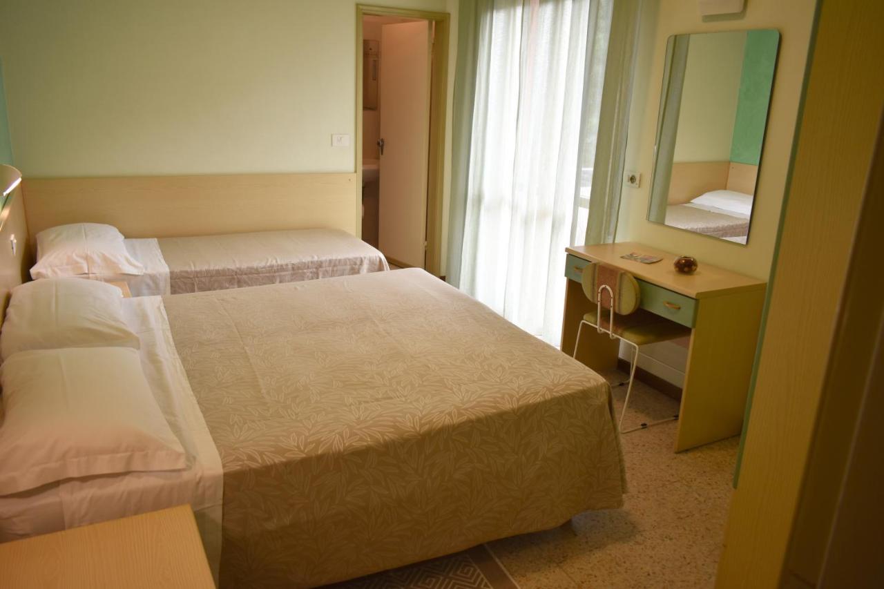 Hotel Alfa Tao Riccione Zewnętrze zdjęcie