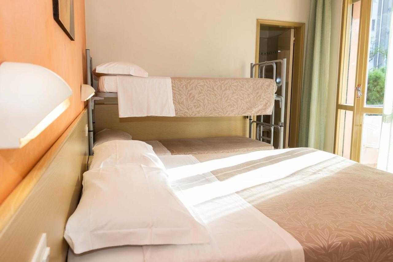 Hotel Alfa Tao Riccione Zewnętrze zdjęcie